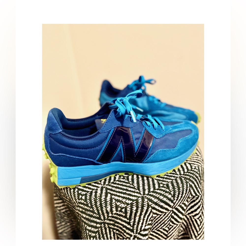 New Balance 327 x Jolly Rancher Mens
Sneakers Blue Raspberry Shoes Size 10